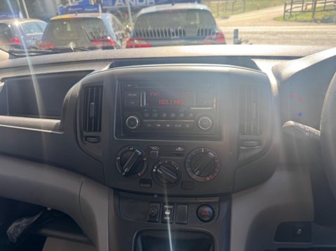Nissan NV200 1.5 dCi Acenta SWB Euro 6 6dr 21