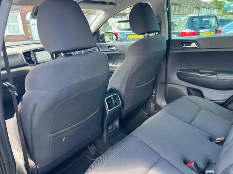 Kia Sportage 1.6 GDi 2 Euro 6 (s/s) 5dr 26