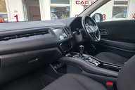 Honda HR-V 1.5 I-VTEC SE LOOK! JUST 49000 MILES! 4 MAIN DEALER SERVICES  22