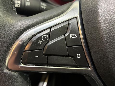 Dacia Duster 1.6 SCe Prestige Euro 6 (s/s) 5dr 34