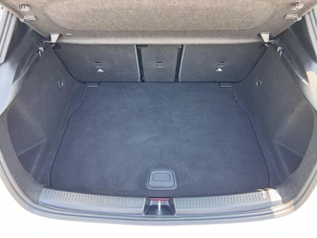 Mercedes-Benz A Class 1.3 A180 AMG Line (Premium 2) 7G-DCT Euro 6 (s/s) 5dr 40