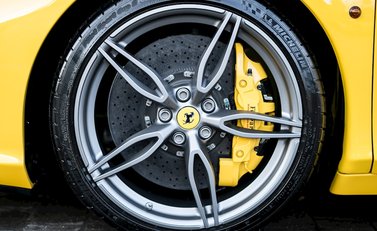 Ferrari 458 Speciale Aperta 12