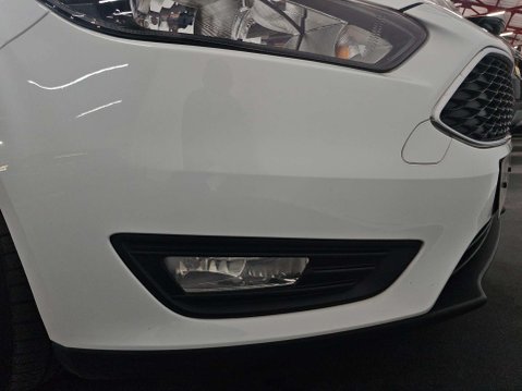 Ford Focus 1.0 Focus Zetec 5dr 32