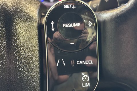 Land Rover Discovery SD6 36 Commercial HSE 21