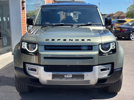 Land Rover Defender 3.0 FIRST EDITION MHEV 5