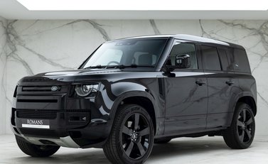 Land Rover Defender 110 V8 6