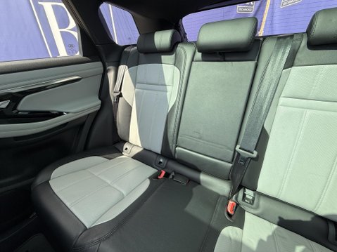 Land Rover Range Rover Evoque 2.0 D180 MHEV First Edition SUV 5dr Diesel Auto 4WD Euro 6 (s/s) (180 ps) 27