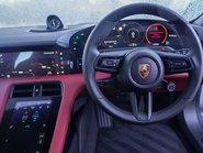 Porsche Taycan Performance Plus 93.4kWh 11