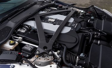 Aston Martin DBS Superleggera 35