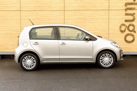 Volkswagen Up BASE 12