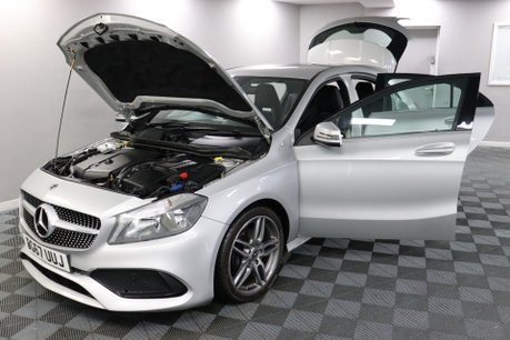 Mercedes-Benz A Class A 200 D AMG LINE 13