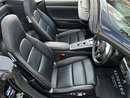 Porsche 911 C2S CONVERTIBLE 43