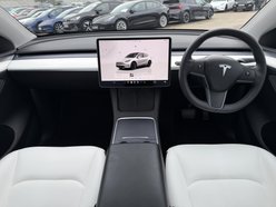 Tesla Model Y (Dual Motor) Long Range SUV 5dr Electric Auto 4WDE (384 bhp) 31