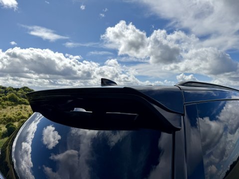 Land Rover Discovery TD6 HSE 8
