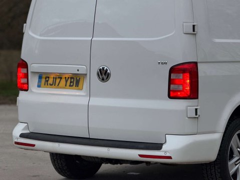 Volkswagen Transporter 2.0 Transporter T32 Highline TDI BlueMotion Technology 11