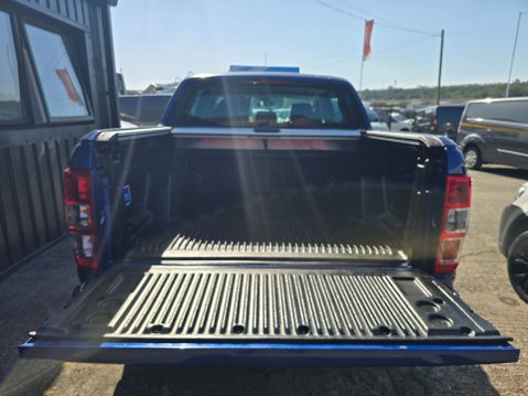 Ford Ranger LIMITED 4X4 DCB TDCI 8