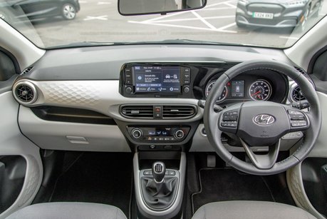 Hyundai i10 MPI PREMIUM