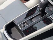 Porsche Macan S PDK 23