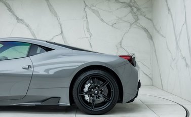 Ferrari 458 Speciale 39