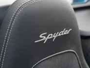 Porsche 718 SPYDER 17