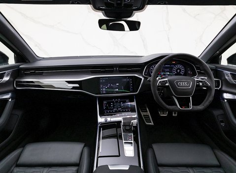 Audi RS6 Avant Carbon Black 17