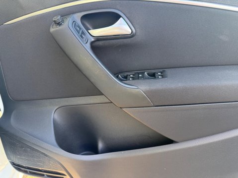 Volkswagen Polo 1.2 TSI BlueMotion Tech SE Euro 6 (s/s) 5dr 22