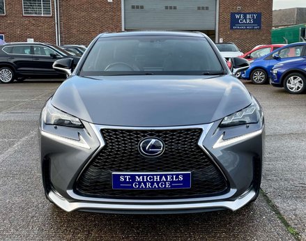 Lexus NX 2.5 NX 300h F Sport CVT 4WD 5dr 5