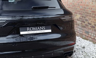 Porsche Cayenne Turbo S E-Hybrid 31