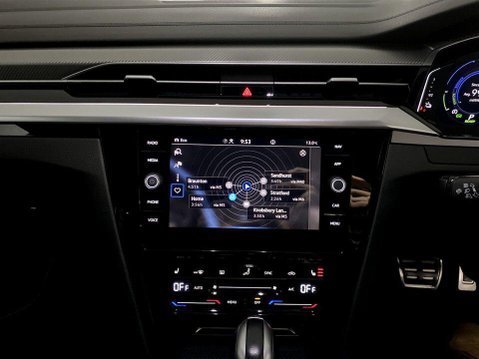 Volkswagen Arteon 1.4 TSI 13kWh R-Line Fastback 5dr Petrol Plug-in Hybrid DSG Euro 6 (s/s) (2 18