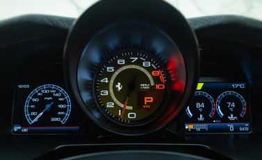 Ferrari 812 Superfast 17