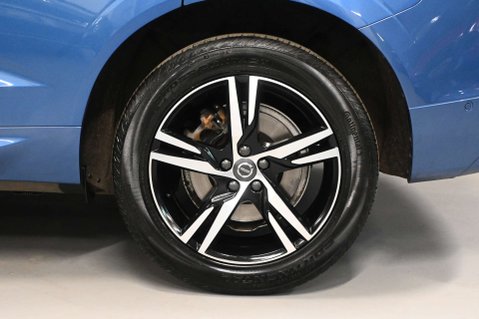 Volvo XC60 2.0 XC60 R-Design T5 AWD Auto 4WD 5dr 18
