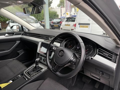 Volkswagen Passat 1.4 TSI SE Business DSG Euro 6 (s/s) 5dr 19