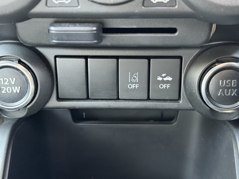 Suzuki Ignis 1.2 Dualjet 12V Hybrid SZ-T 5dr 29