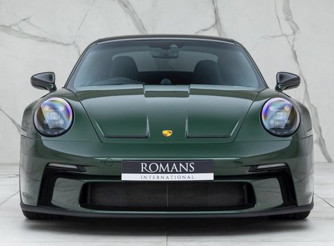 Porsche 911 (992) GT3 Touring 4