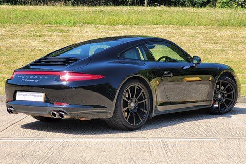 Porsche 911 CARRERA 4S PDK 4
