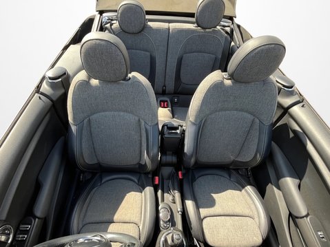 Mini Convertible 1.5 Cooper 2dr [Chili/Media Pack XL] 15