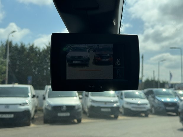 Citroen Berlingo AUTO LWB L2H1 Driver 950 Air Con Alloys Camera Nav Sensors SELECT 24