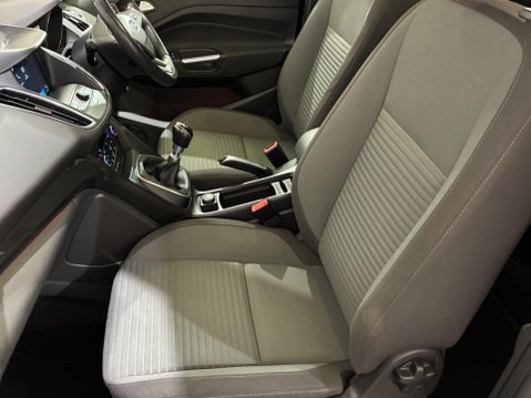 Ford Grand C-Max 1.5 TDCi Titanium Euro 6 (s/s) 5dr 46