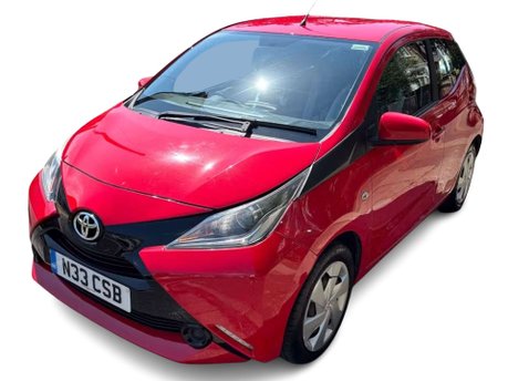 Toyota Aygo 1.0 VVT-i x-play Hatchback 5dr Petrol x-shift Euro 6 (71 ps) 2
