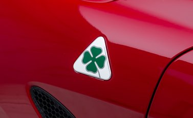 Alfa Romeo Giulia QUADRIFOGLIO 34