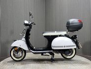 Ajs MODENA 2021 ONLY 800 MILES MODERN RETRO SCOOTER 125CC MOT OCTOBER 2027 4