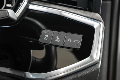 Audi RS Q3 2.5 RS Q3 Sport Edition TFSI Quattro Semi-Auto 4WD 5dr 37