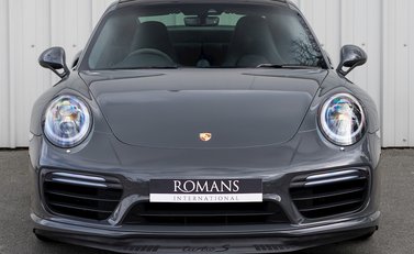 Porsche 911 Turbo S (991.2) 4