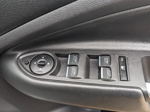 Ford Kuga ST-LINE TDCI 23