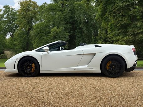 Lamborghini Gallardo LP560-4 Spyder 8