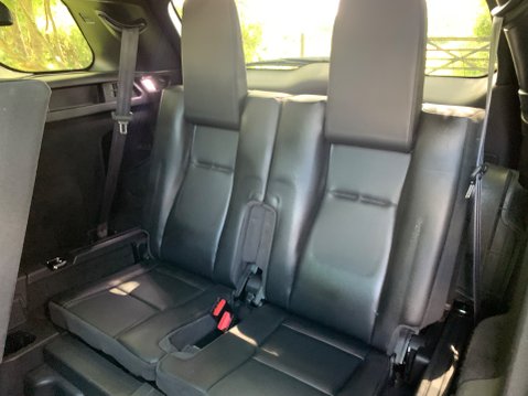 Land Rover Discovery Sport 2.0 TD4 HSE BLACK 22