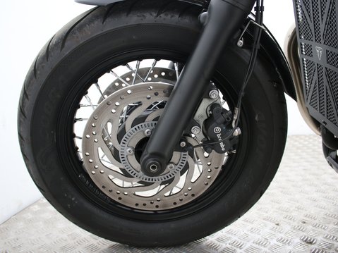 Triumph Bobber BONNEVILLE BOBBER 25