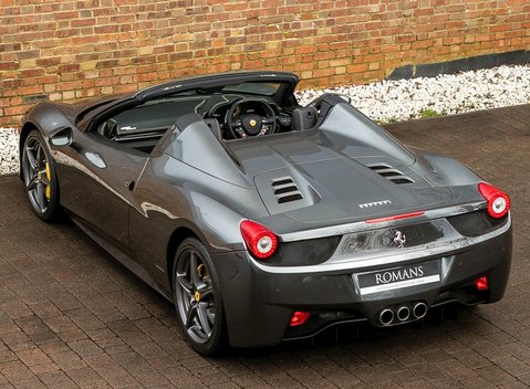 Ferrari 458 Spider 11