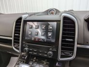Porsche Cayenne 3.0 Cayenne D Platinum Edition V6 Tiptronic S A 4WD 5dr 93