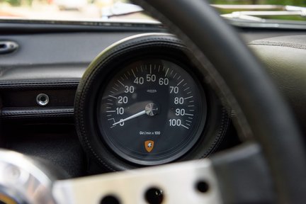 Lamborghini Miura P400 SV 31